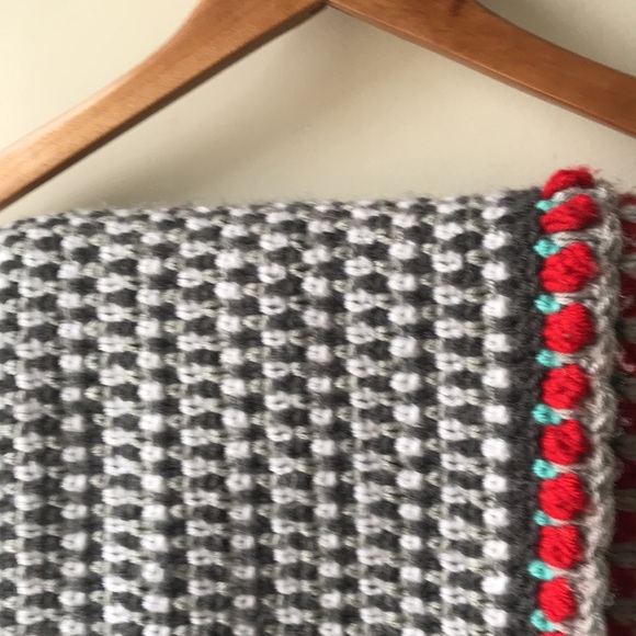 Handmade Knitted Blanket - Picture 2 of 7